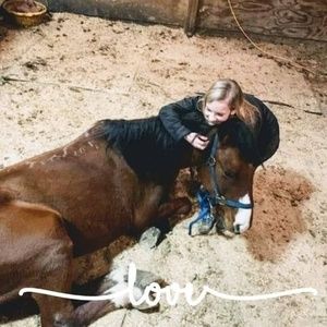 Meet your Posher, Ella